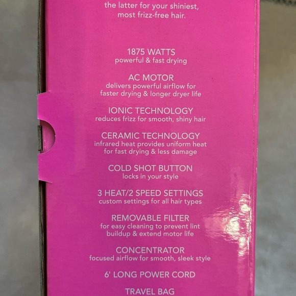 GSQ by Glamsquad Travel Dryer. New in Box. NIB. 1875 Watts. Includes Travel Bag. - Picture 4 of 5